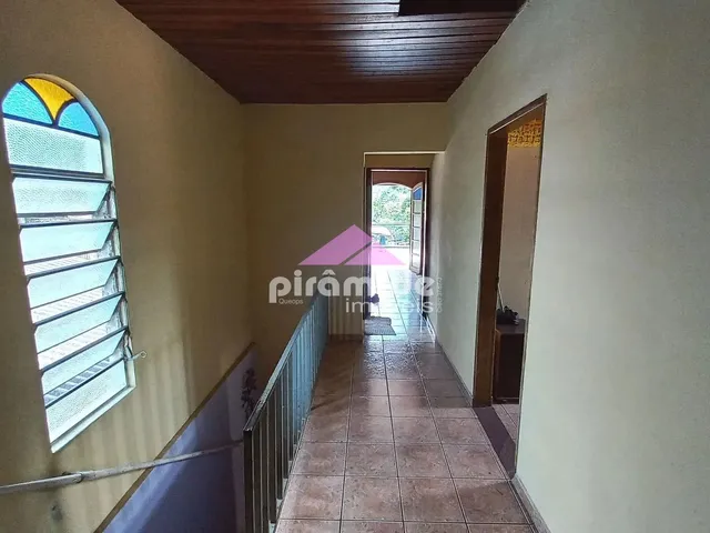 Casa com 329m² 3 quartos e 2 banheiros, à venda, no bairro Chácaras São José em São José Dos Campos