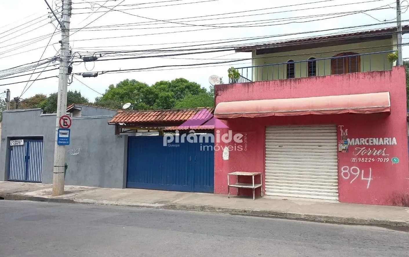 Casa, 3 quartos, 240 m² - Foto 1