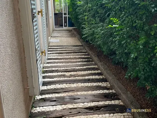 Casa com 350m² 3 quartos e 4 banheiros, à venda, no bairro Rolinópolis em São Paulo