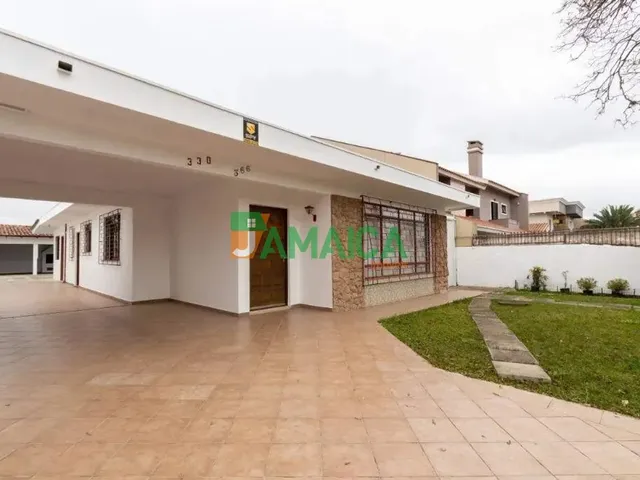 Casa 3 quartos e 2 banheiros, para alugar, no bairro Jardim das Américas em Curitiba