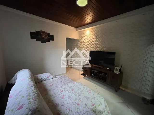 Casa com 150m² 2 quartos e 2 banheiros, à venda, no bairro Jardim Jaqueira em Caraguatatuba