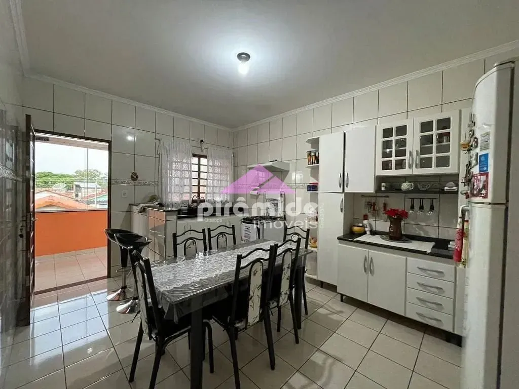 Casa, 3 quartos, 300 m² - Foto 14