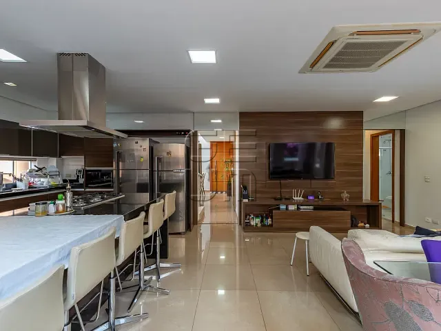 Casa com 360m² 4 quartos e 4 banheiros, à venda, no bairro Esperança em Londrina