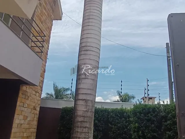 Casa com 180m² 3 quartos e 2 banheiros, à venda, no bairro Jardim Vale das Perobas II em Arapongas