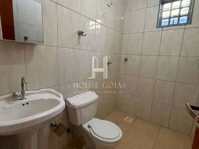 Casa com 300m² 3 quartos e 3 banheiros, à venda, no bairro Setor Estrela Dalva em Goiânia