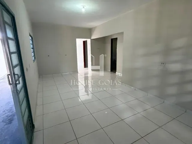 Casa com 300m² 3 quartos e 3 banheiros, à venda, no bairro Setor Estrela Dalva em Goiânia