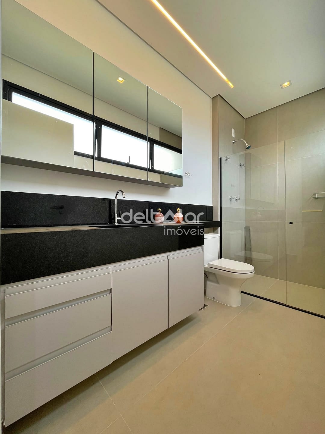 Casa para alugar com 3 quartos, 209m² - Foto 29