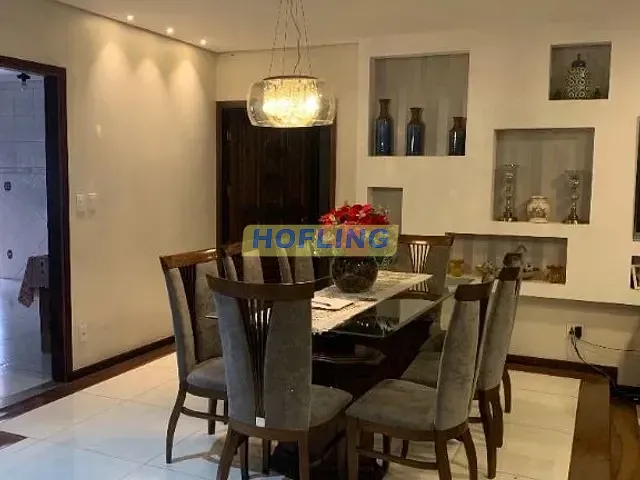 Casa com 450m² 4 quartos e 4 banheiros, à venda, no bairro Jardim Floridiana em Rio Claro