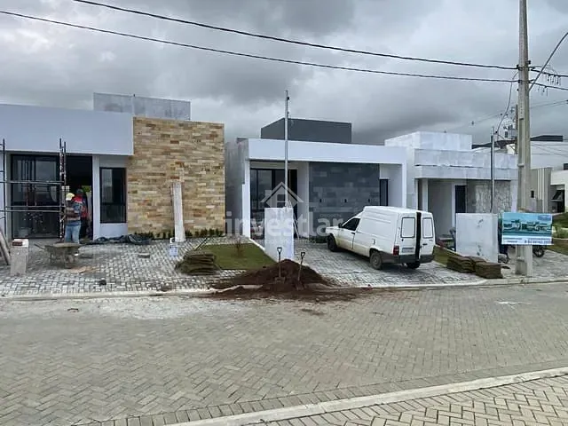 Casa 3 quartos e 1 banheiro, à venda, no bairro Serrotão em Campina Grande