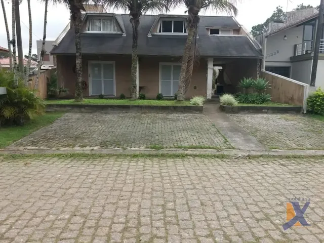 Casa com 360m² 2 quartos e 2 banheiros, à venda, no bairro Atami em Pontal Do Paraná