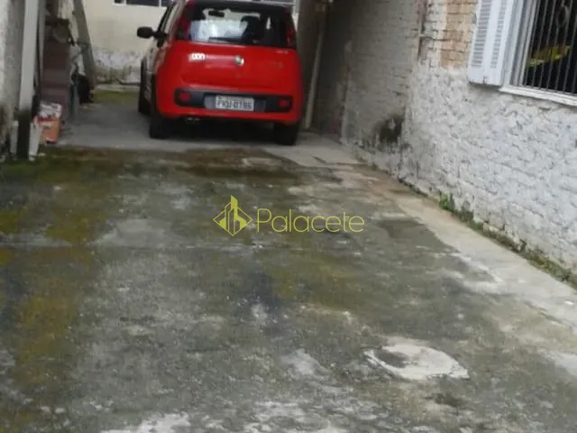 Casa com 350m² 2 quartos e 1 banheiro, à venda, no bairro Alto do Tabaú em Pindamonhangaba