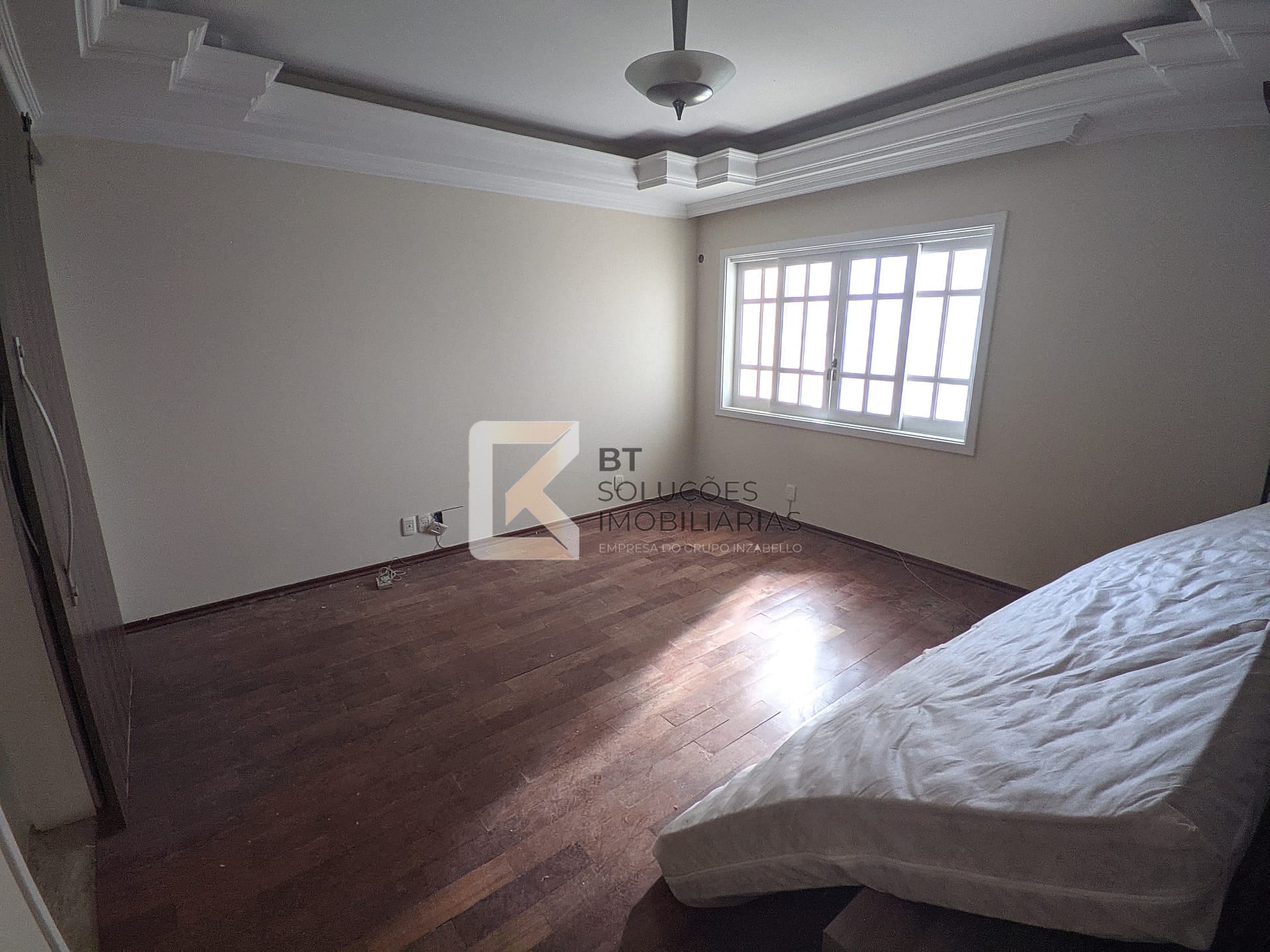 Casa, 4 quartos, 360 m² - Foto 34