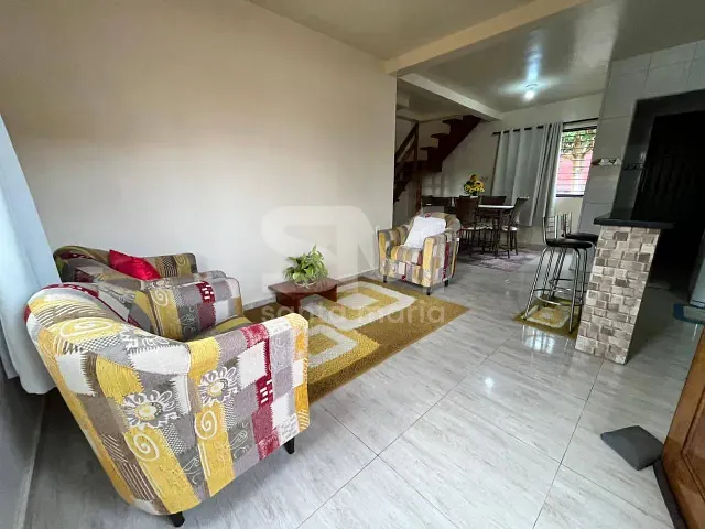 Casa 3 quartos e 2 banheiros, para alugar, no bairro Jardim Itália em Chapecó
