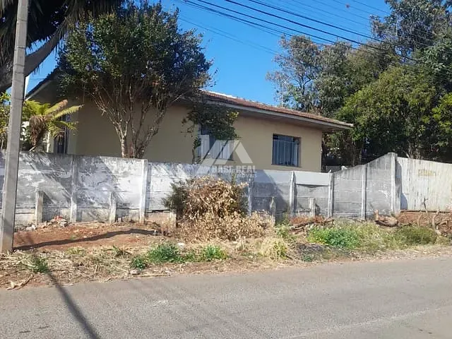 Casa com 308m² 3 quartos e 1 banheiro, à venda, no bairro Uvaranas em Ponta Grossa