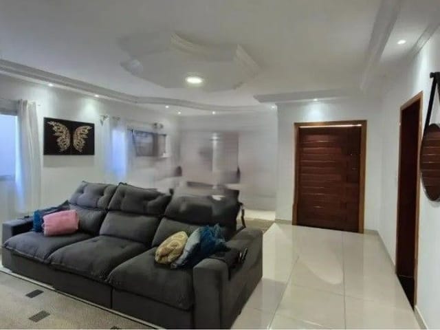 Casa com 360m² 4 quartos e 2 banheiros, à venda, no bairro Urbanova em São José dos Campos