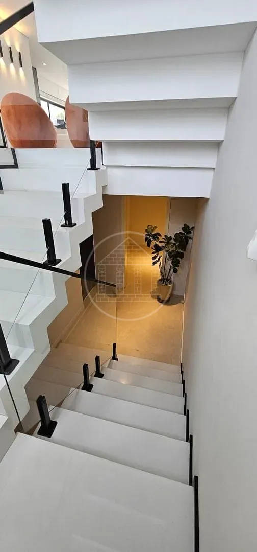 Casa, 4 quartos, 268 m² - Foto 34