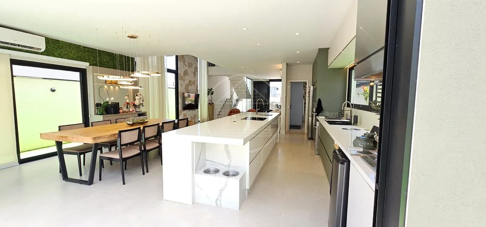 Casa, 4 quartos, 268 m² - Foto 48