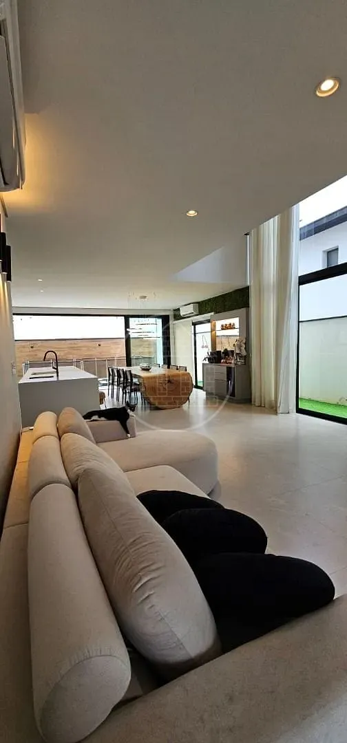 Casa, 4 quartos, 268 m² - Foto 40