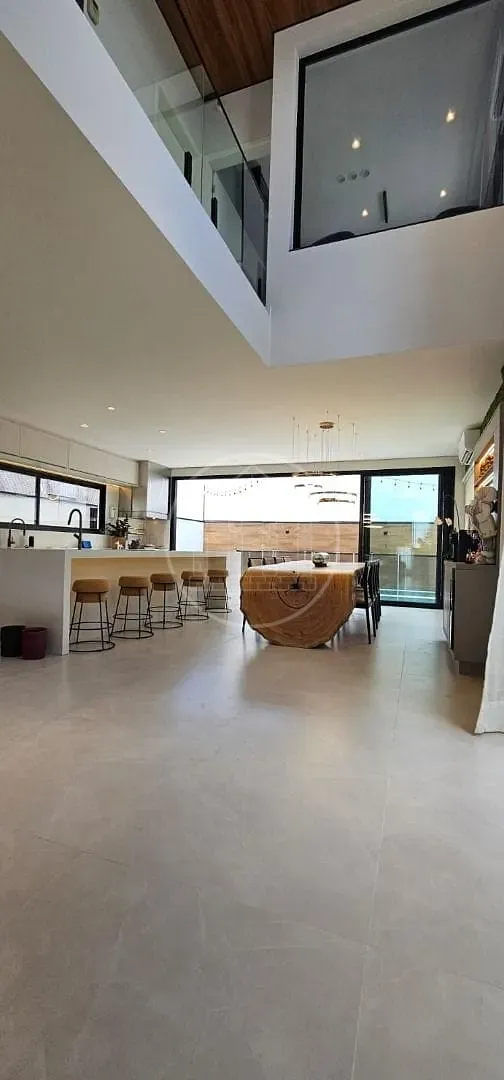Casa, 4 quartos, 268 m² - Foto 42