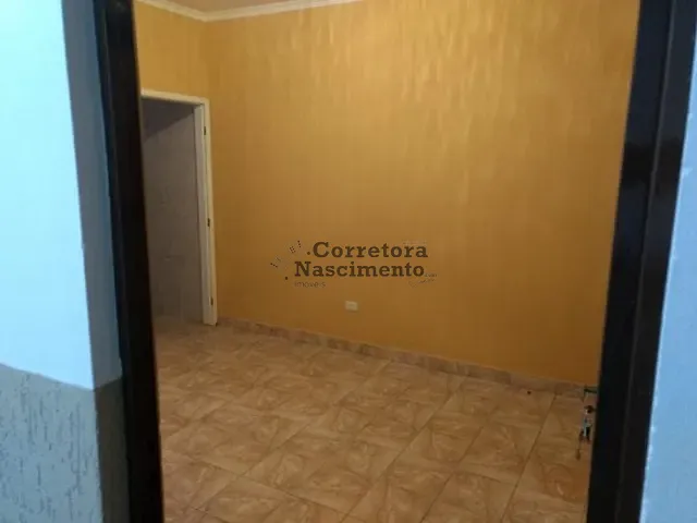 Casa com 162m² 2 quartos e 1 banheiro, à venda, no bairro Cidade Salvador em Jacareí