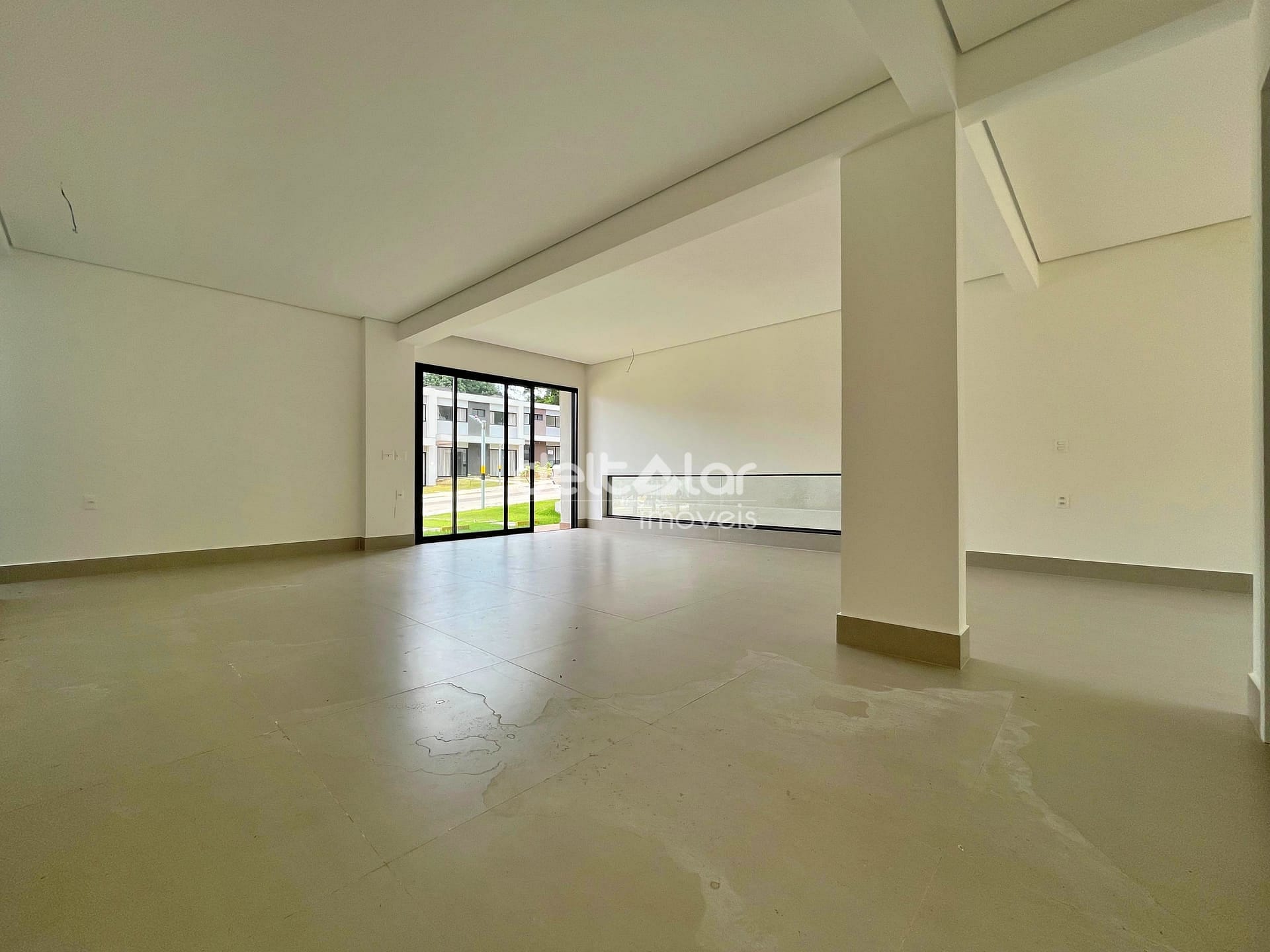 Casa à venda com 3 quartos, 209m² - Foto 6