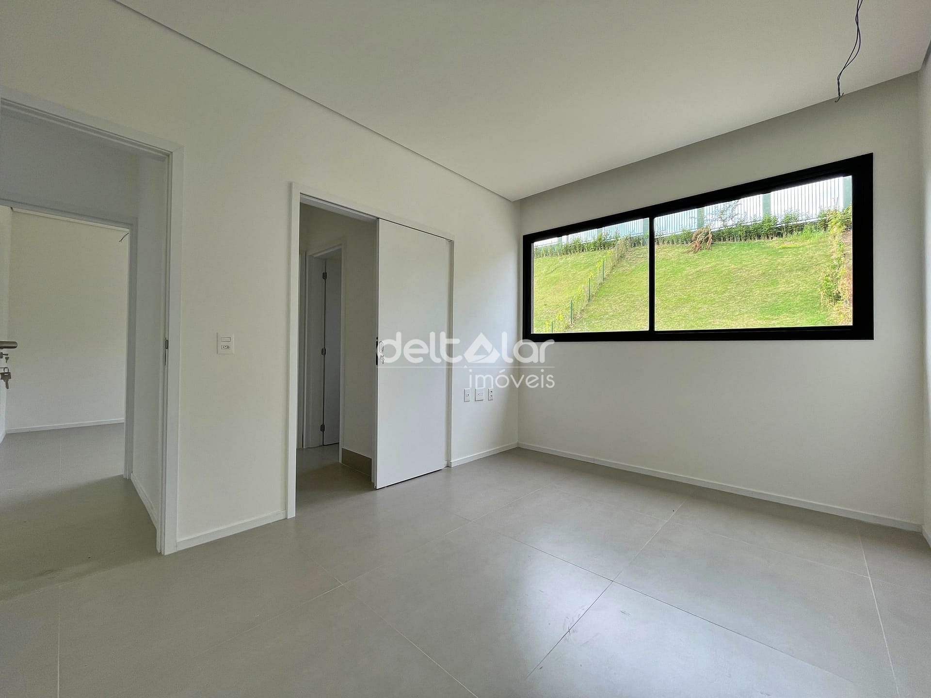 Casa à venda com 3 quartos, 209m² - Foto 9