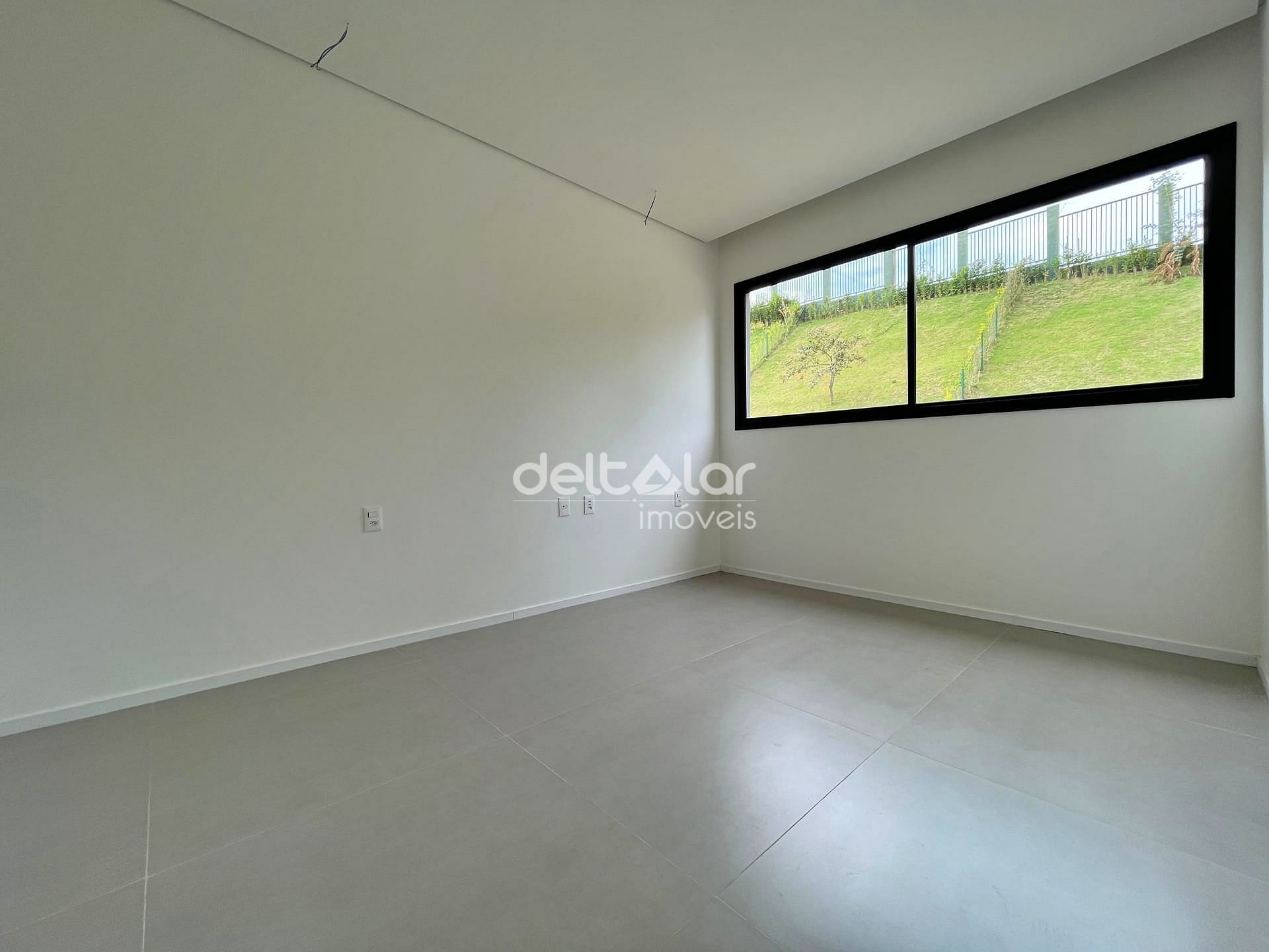 Casa à venda com 3 quartos, 209m² - Foto 11