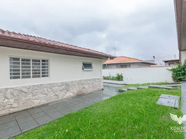 Casa com 375m² 4 quartos e 4 banheiros, para alugar, no bairro São Braz em Curitiba