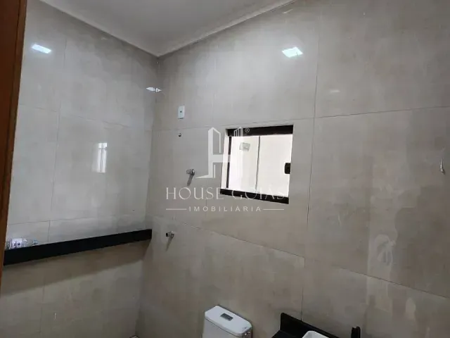 Casa com 150m² 3 quartos e 2 banheiros, à venda, no bairro Residencial Morada do Bosque em Senador Canedo