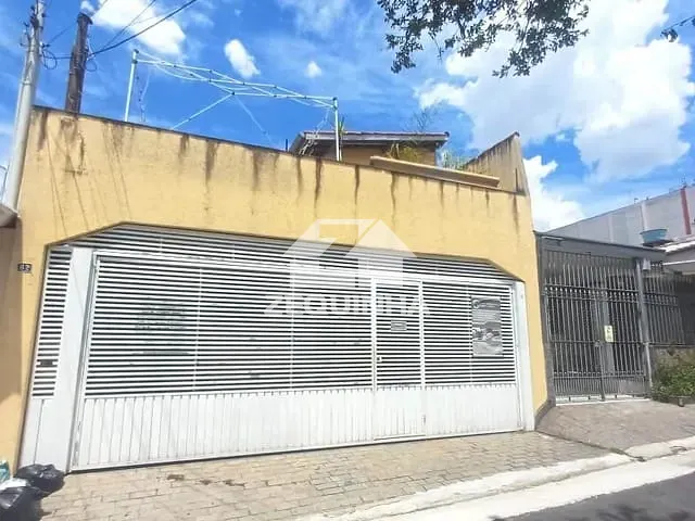 Casa com 160m² 3 quartos e 2 banheiros, à venda, no bairro Parque Continental em São Paulo