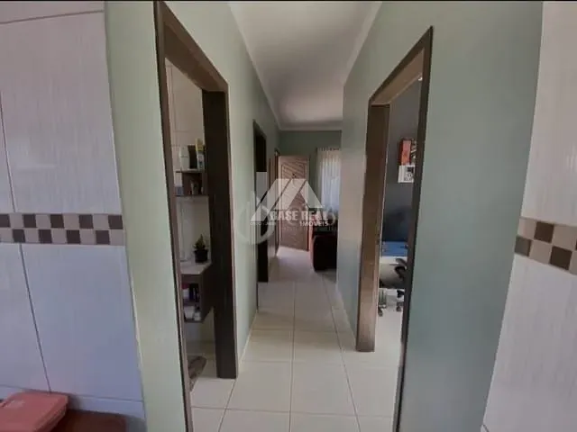 Casa com 432m² 3 quartos e 1 banheiro, à venda, no bairro Jardim Carvalho em Ponta Grossa