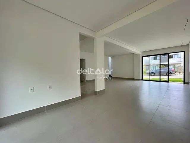 Casa com 371m² 3 quartos e 2 banheiros, à venda, no bairro Garças em Belo Horizonte