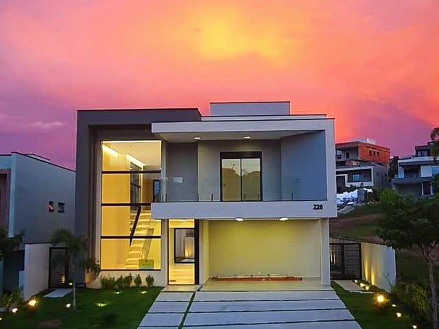 Casa com 550m² 5 quartos e 5 banheiros, à venda, no bairro Condomínio Residencial Alphaville II em São José dos Campos