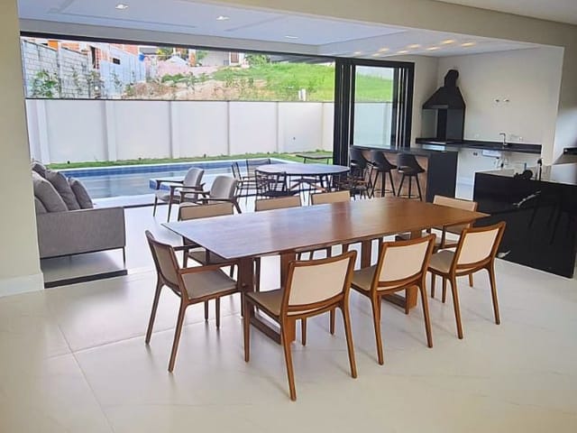 Casa com 550m² 5 quartos e 5 banheiros, à venda, no bairro Condomínio Residencial Alphaville II em São José dos Campos