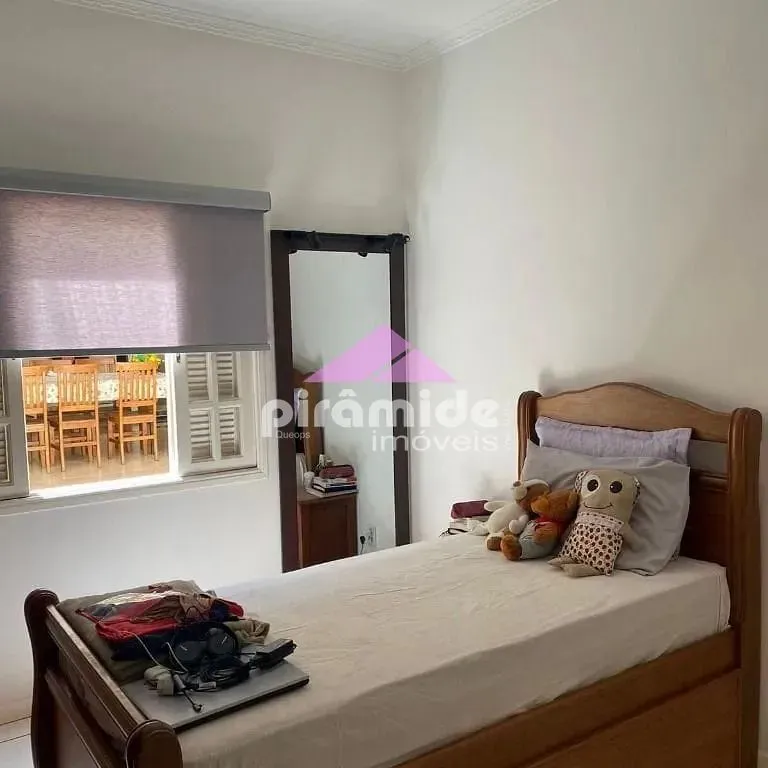 Casa, 3 quartos, 250 m² - Foto 8