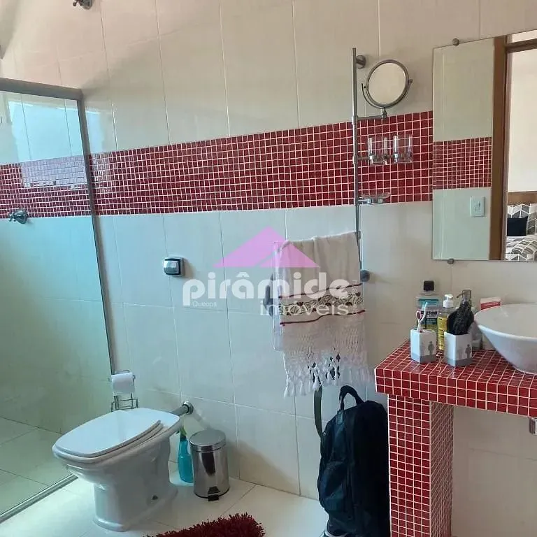 Casa, 3 quartos, 250 m² - Foto 12