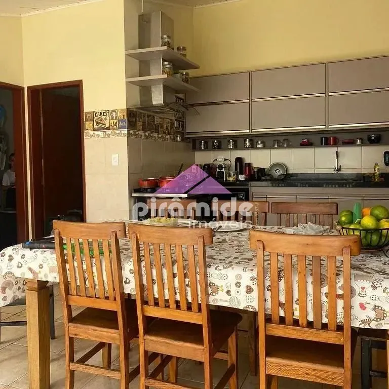 Casa, 3 quartos, 250 m² - Foto 16