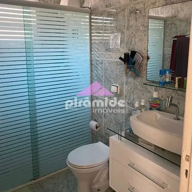 Casa, 3 quartos, 250 m² - Foto 11