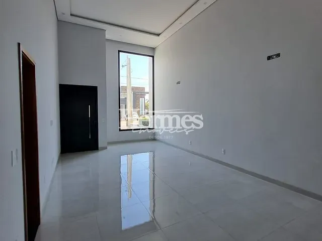 Casa com 300m² 3 quartos e 5 banheiros, à venda, no bairro João Aranha em Paulínia