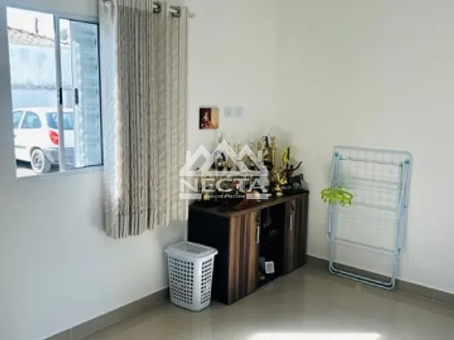 Casa com 60m² 2 quartos e 1 banheiro, à venda, no bairro Massaguaçu em Caraguatatuba