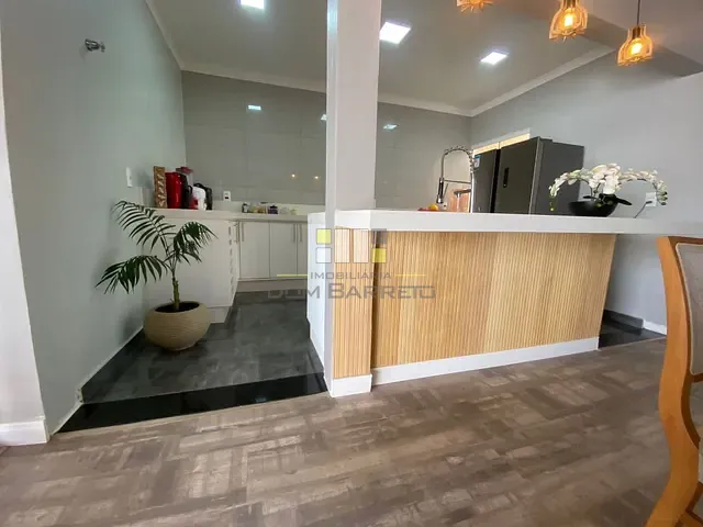 Casa com 250m² 3 quartos e 2 banheiros, à venda, no bairro Parque Residencial Casarão em Sumaré