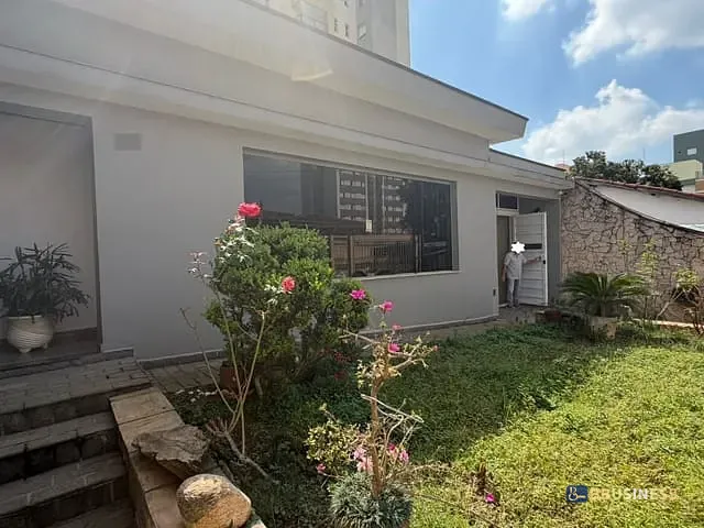 Casa 3 quartos e 2 banheiros, à venda, no bairro Vila São Pedro em Santo André