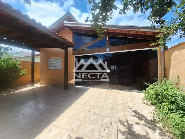 Casa com 142m² 2 quartos e 1 banheiro, à venda, no bairro Massaguaçu em Caraguatatuba