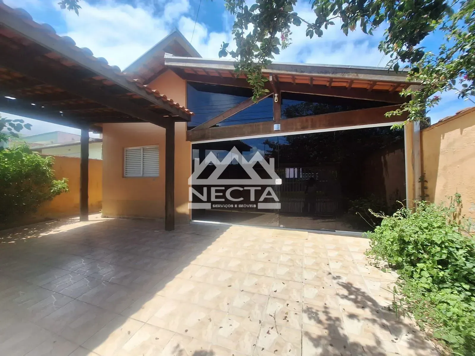 Casa, 2 quartos, 142 m² - Foto 1