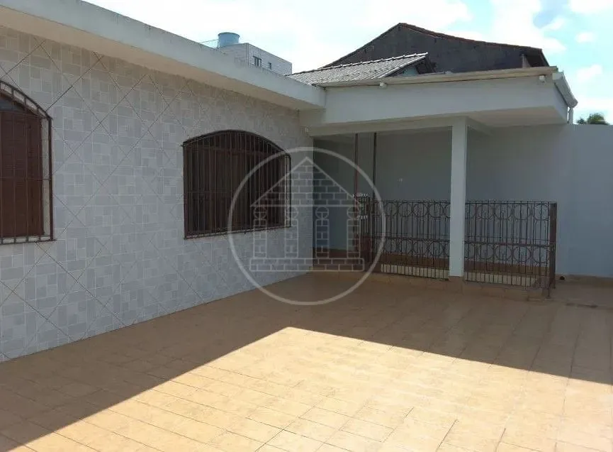 Casa, 3 quartos, 260 m² - Foto 2