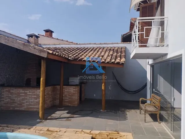 Casa com 380m² 3 quartos e 2 banheiros, à venda, no bairro Loteamento Aída Haddad Jafet em Itatiba