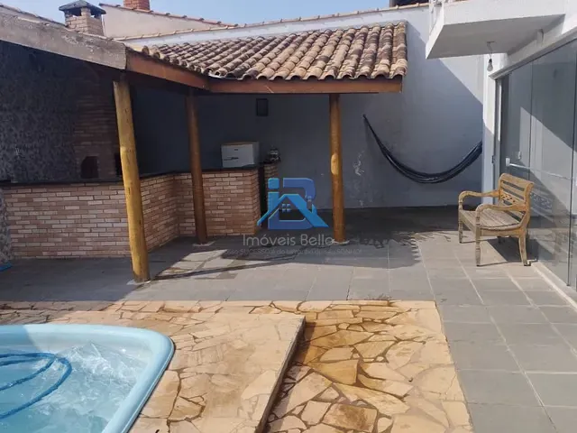Casa com 380m² 3 quartos e 2 banheiros, à venda, no bairro Loteamento Aída Haddad Jafet em Itatiba