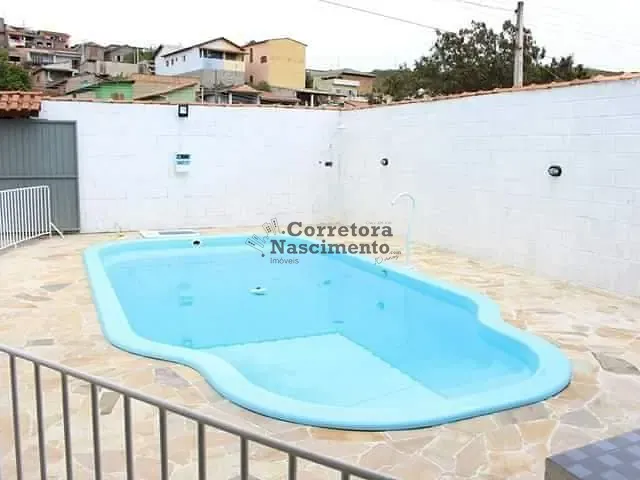 Casa com 170m² 1 quarto e 2 banheiros, à venda, no bairro Jardim Paraíso em Jacareí