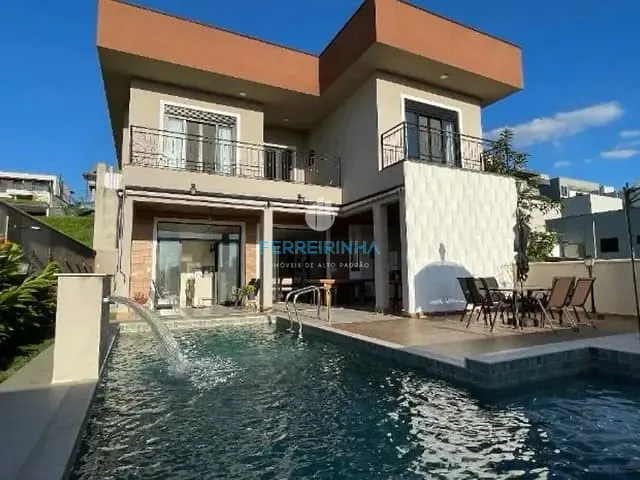 Casa com 450m² 4 quartos e 5 banheiros, à venda, no bairro Condomínio Residencial Jaguary em São José dos Campos