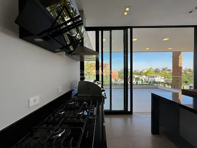 Casa com 474m² 4 quartos e 4 banheiros, à venda, no bairro Alphaville em Votorantim